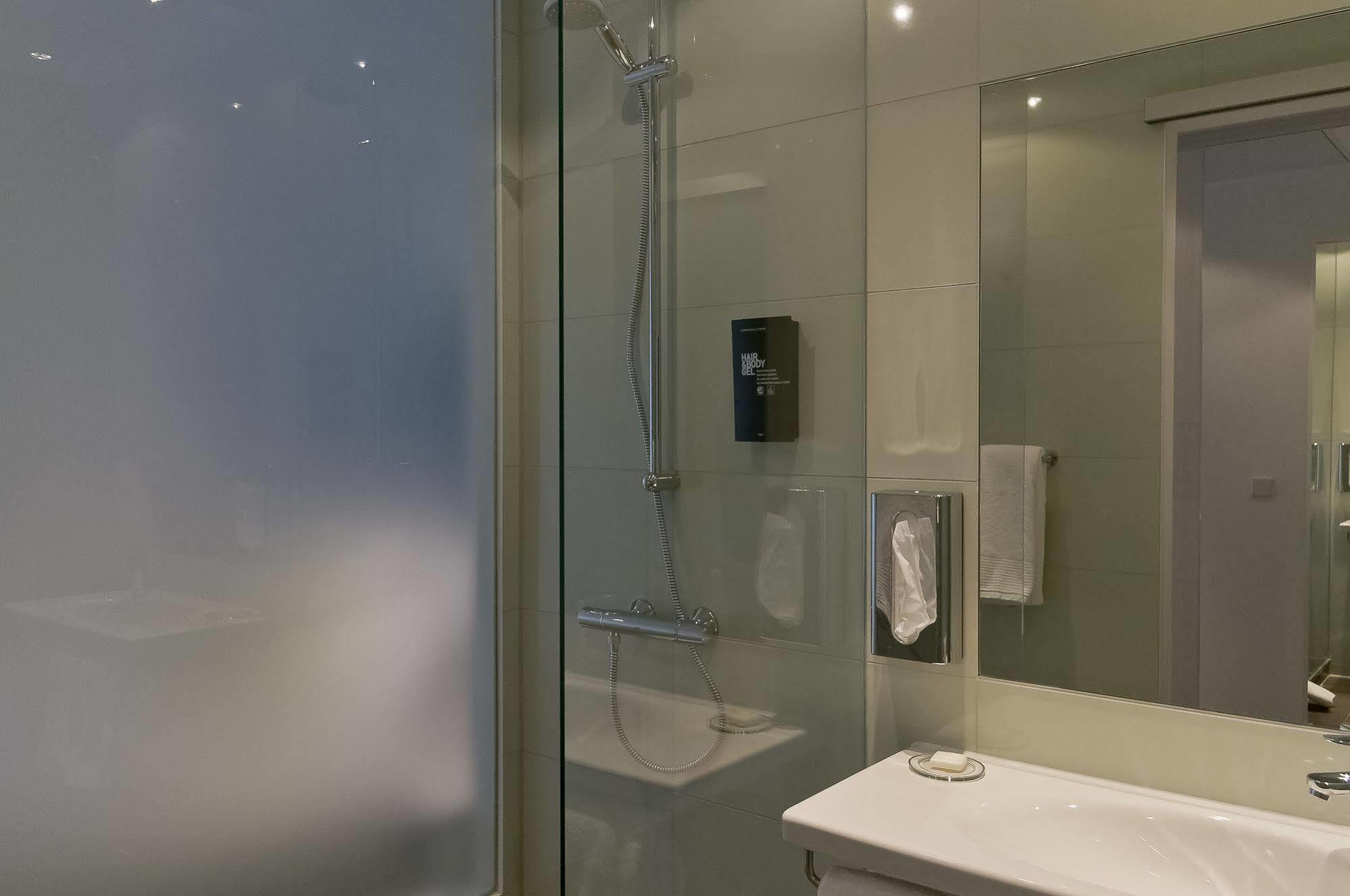Super 8 By Wyndham North Hotel München
